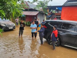 PJ Bupati Jeneponto Reza Faisal Pantau Banjir di Desa Lentu