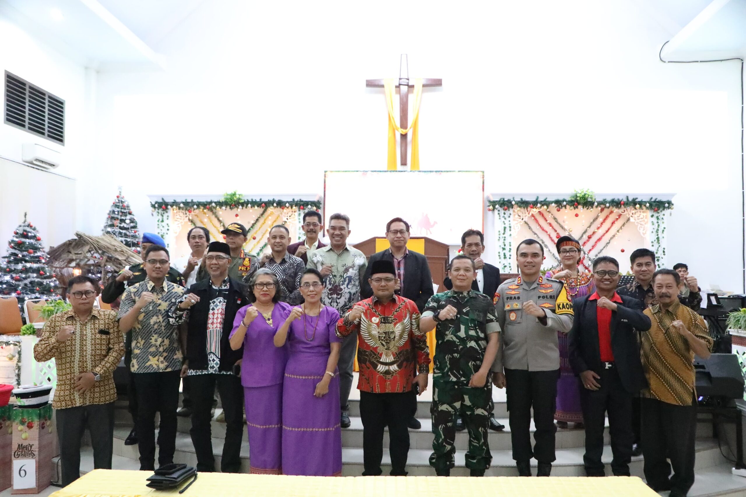Jelang Nataru 2024, PJ Bupati Bantaeng Bersama Forkopimda Tinjau Sejumlah Gereja