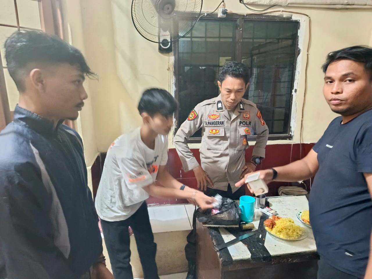 Petugas Sat Tahti Polres Jeneponto Berhasil Gagalkan Penyelundupan Sabu Ke Ruang Tahanan