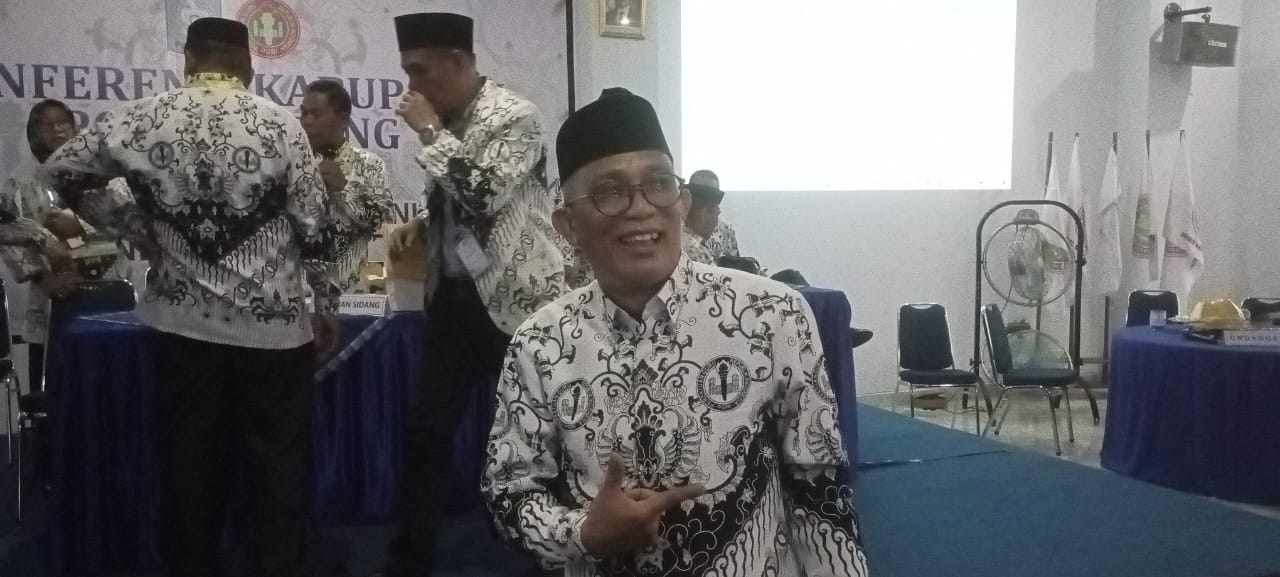 Terpilih Aklamasi, Naharuddin, S.Pd., M.Pd Nahkoda PGRI Soppeng