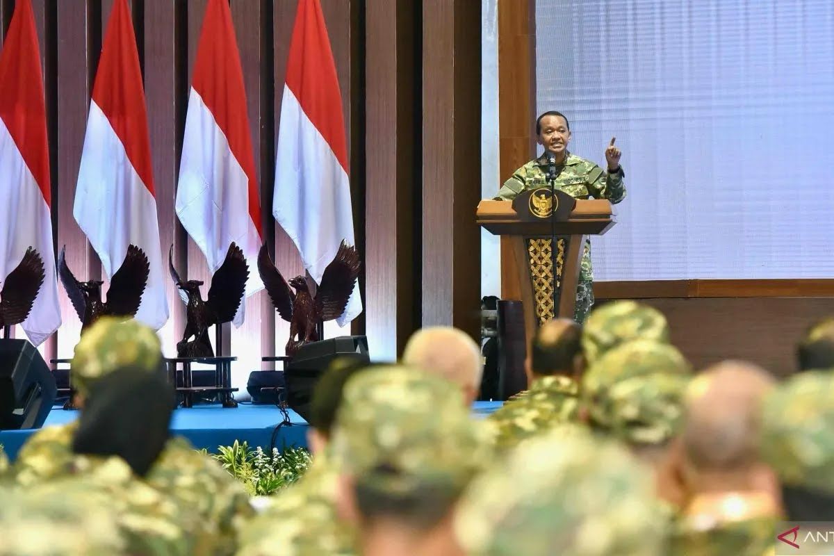Menteri ESDM Tegaskan Pengelolaan Tambang Harus Pelibatan Perusda Bersama Perusahaan Lokal