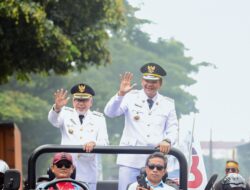 Tiba di Bantaeng, Ribuan Masyarakat Iringi Bupati Uji Nurdin Masuk Rujab