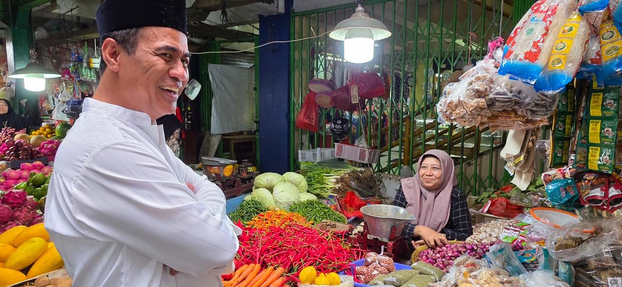 Pastikan Harga Pangan Stabil dan Pasokan Aman, Mentan Amran Sidak Pasar di Hari Pertama Puasa