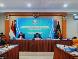 Majelis Hakim Cecar Theofilus Lias Limongan Soal Data 801 Pemilih di Pilkada Tana Toraja
