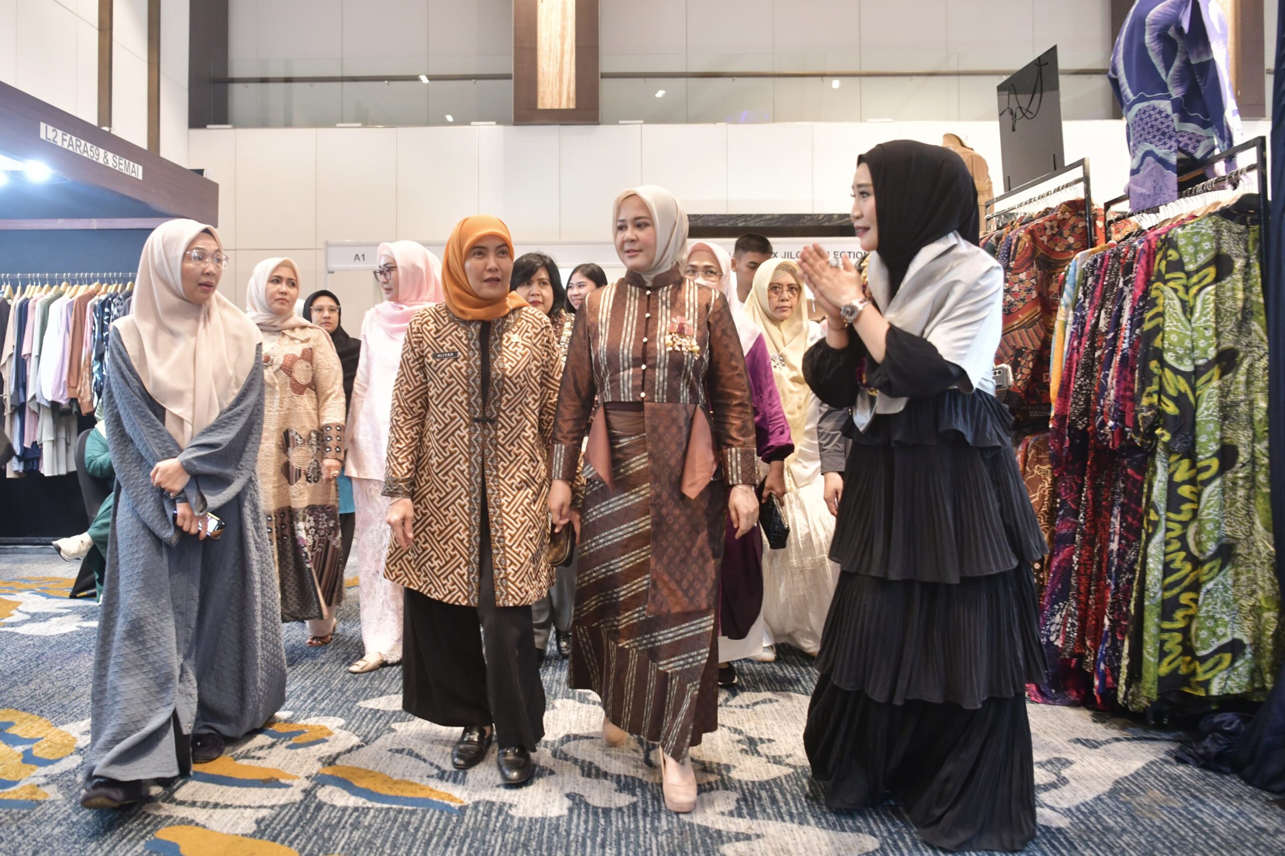 Wagub Sulsel Buka Trend Hijab Expo 2025, Tekankan Pentingnya Dukungan UMKM