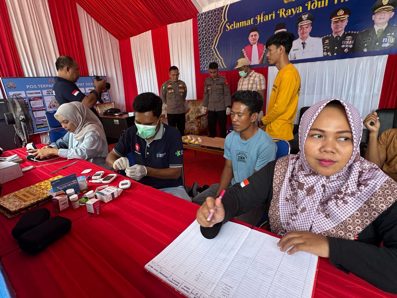 Dinas Kesehatan Bantaeng Gelar Skrining Kesehatan Bagi Pemudik Tahun 2025
