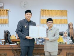 Hadiri Rapat Paripurna, Bupati Bantaeng Sampaikan LKPJ Tahun Anggaran 2024