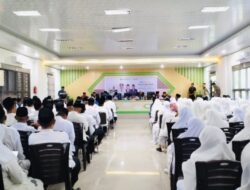 Beri Pembekalan Pada Calon Jama’ah Haji Bantaeng, Wabup Resmi Membuka Manasik Haji