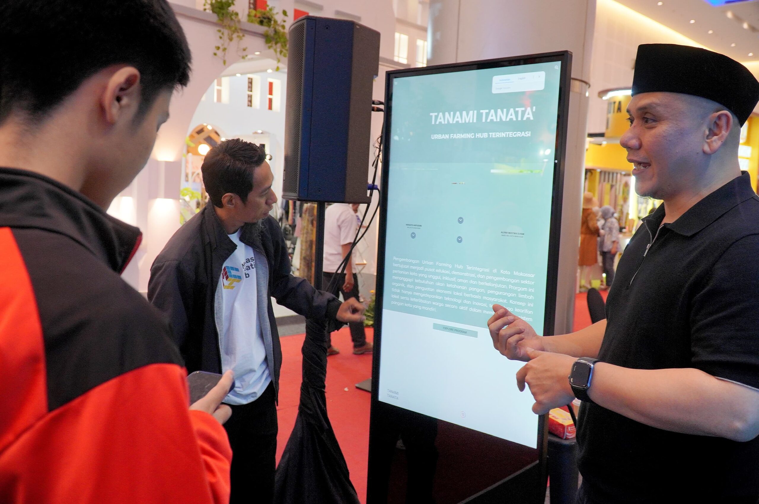 Potret Kekompakan SKPD Pemkot Makassar di City Expo APEKSI Surabaya