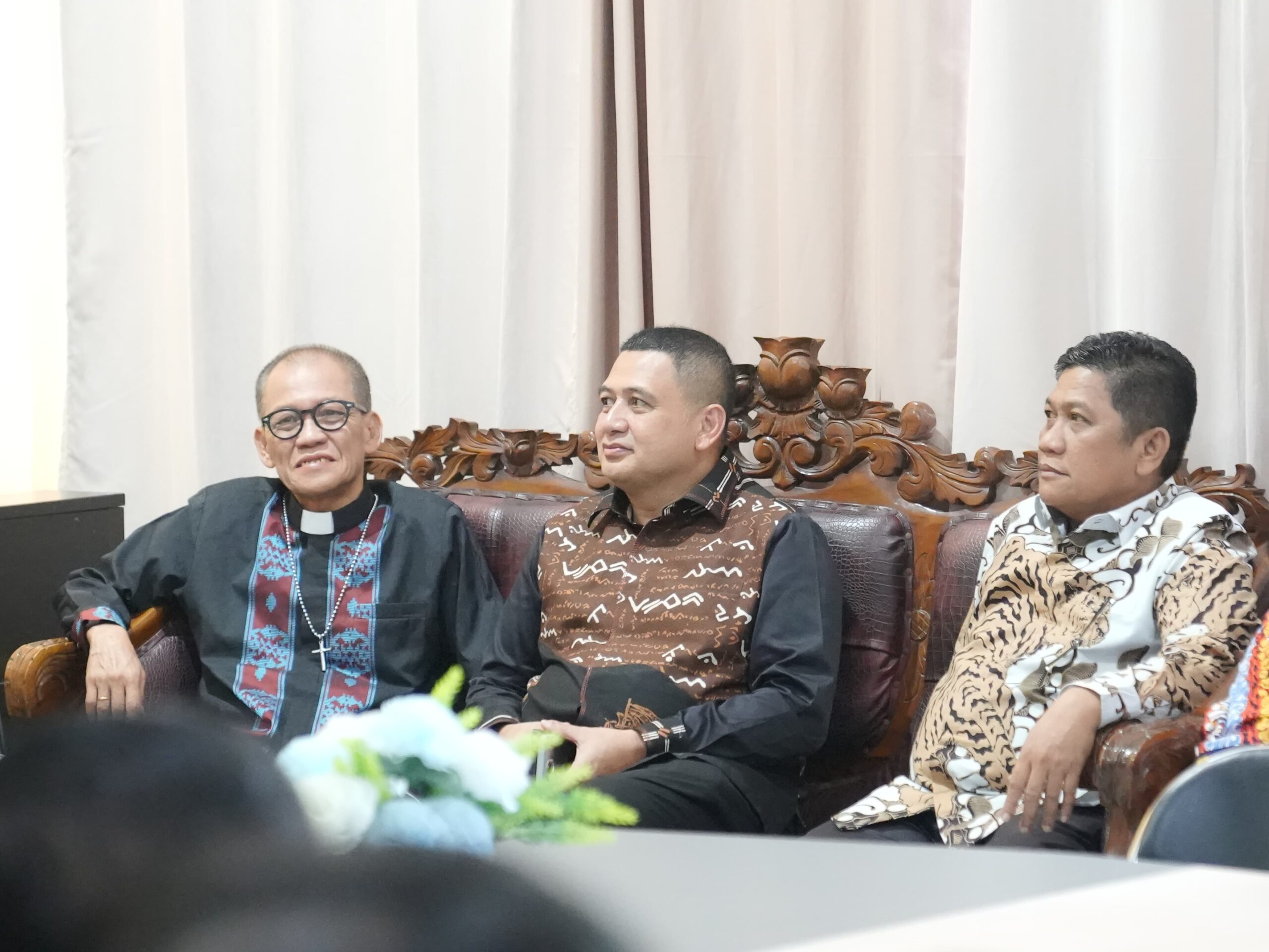 Kolaborasi Kunci Sukses Pembangunan Makassar, Munafri Minta Bantuan PGI