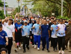 Gubernur Andi Sudirman Sulaiman Jadi Rebutan Swafoto di Fun Run Luwu Timur 2025 dan Anti Mager Sulsel