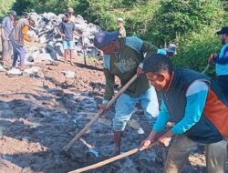 Waduuh! Desa Bonto Lojong Ramai di Perbincangkan, Warga Perbaiki Jalan Tanpa Bantuan Pemerintah
