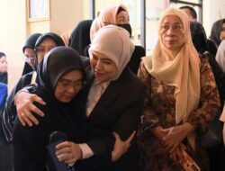 Aliyah Mustika Ilham Saksikan Langsung Pelepasan Jenazah Komjen (Purn) Jusuf Manggabarani