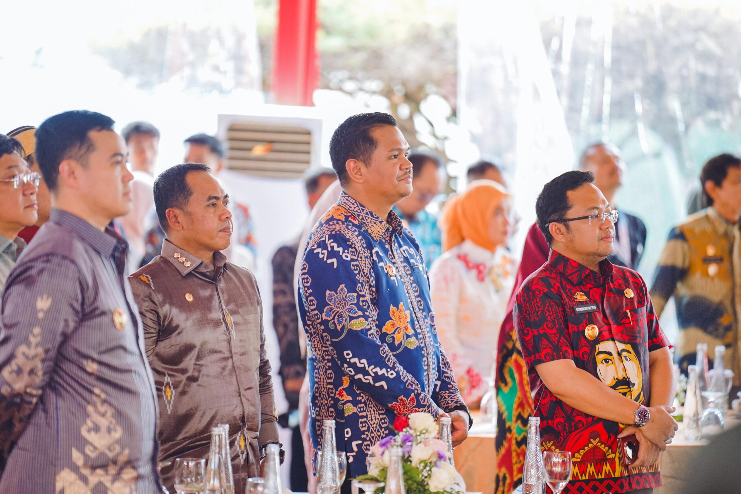 Bupati Bantaeng Uji Nurdin Bersama Ketua PKK Hadiri Warna Budaya Yang Dibuka Selvi Ananda