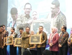 Pemkot Makassar Raih Penghargaan di SPM Awards 2025 dari Kemendagri