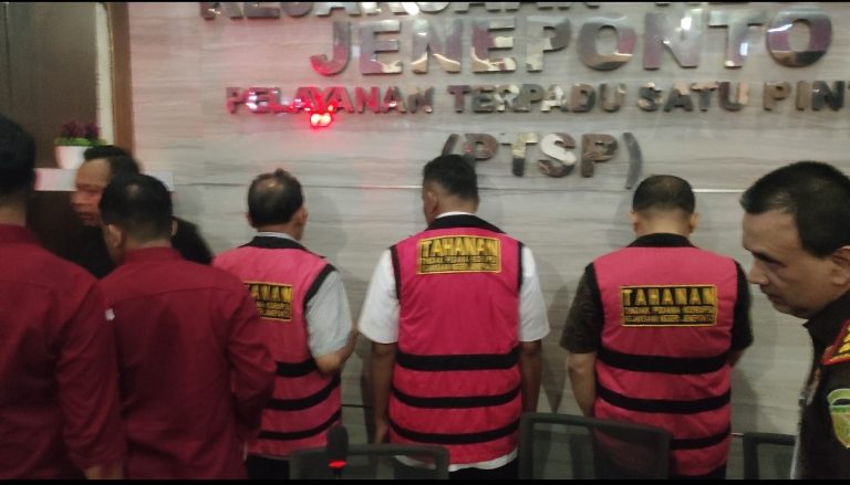 Rugikan Negara Rp2,9 Miliar, Kejari Jeneponto Tetapkan 3 Tersangka
