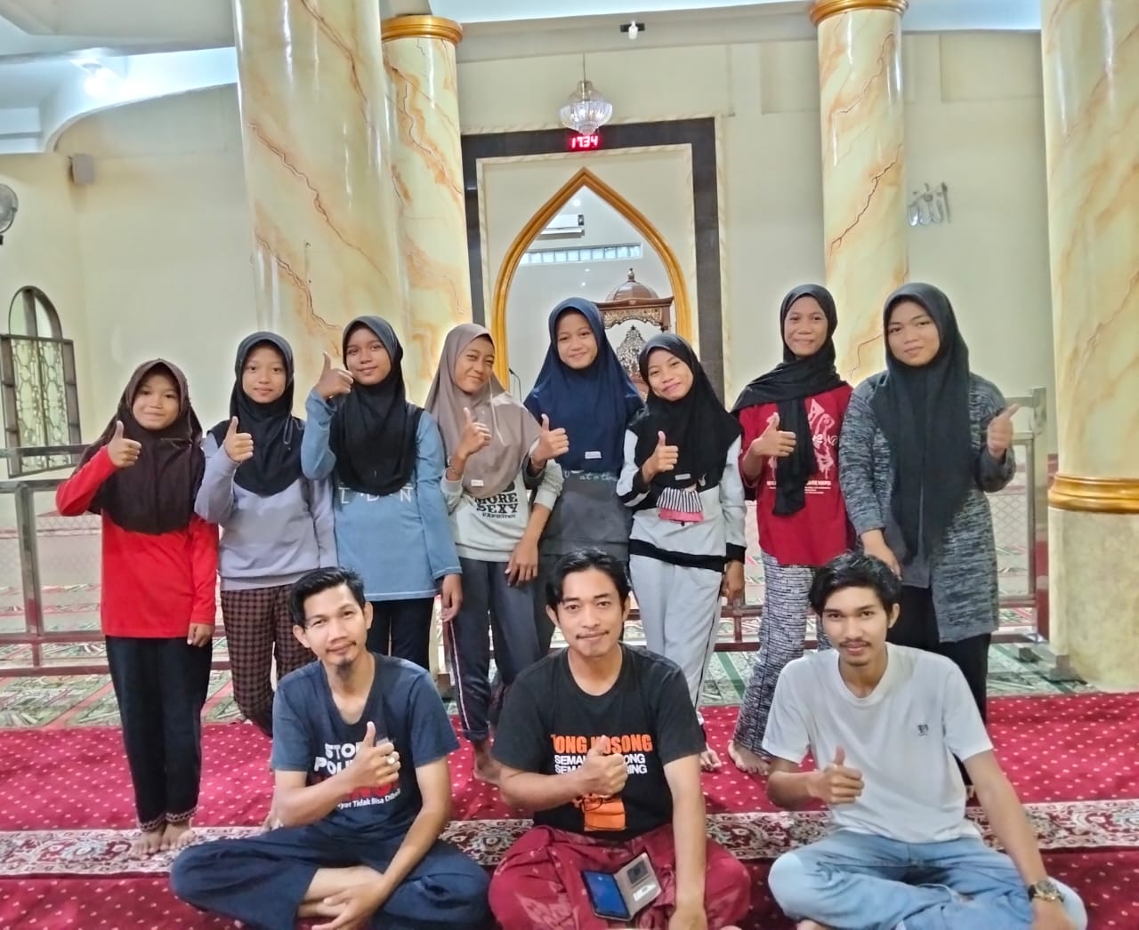 BKPRMI Kecamatan Bantaeng Gelar Baksos di Masjid Nurul Jamaah Lembang
