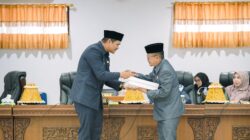 Bupati Bantaeng Uji Nurdin Serahkan RPMJD 2025 – 2029 dan Pertanggungjawaban APBD 2024