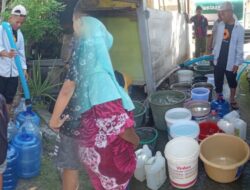 Begitu Peduli, Lima Hari Muhammadiyah Bantu Warga Bantaeng Atasi Krisis Air Pascabanjir Begitu Peduli, Lima Hari Muhammadiyah Bantu Warga Bantaeng Atasi Krisis Air Pascabanjir