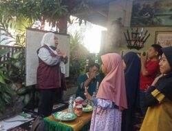 Kepsek Metro School Makassar Ajar Bahasa Inggris di Kampus Lorong K-apel
