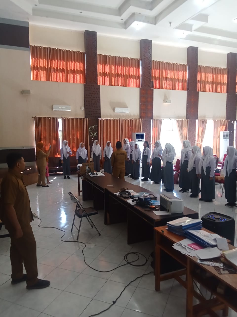 Siswa SMAN 24 dan 25 Makassar Laksanakan MPLS, ini Tujuannya!
