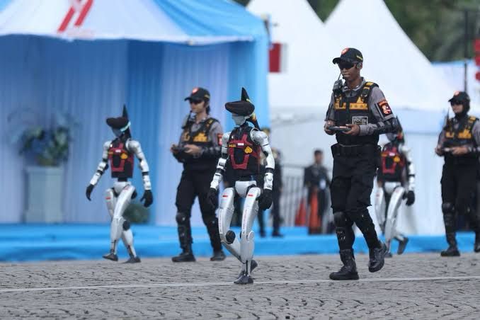 Polri Masuki Era Digital, Robot Bantu Tugas di Lapangan Berisiko Tinggi