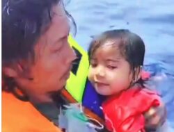 Viral! Aksi Heroik Abdul Rahman Selamatkan Anak Kecil Saat KM Barcelona Terbakar di Laut Talise