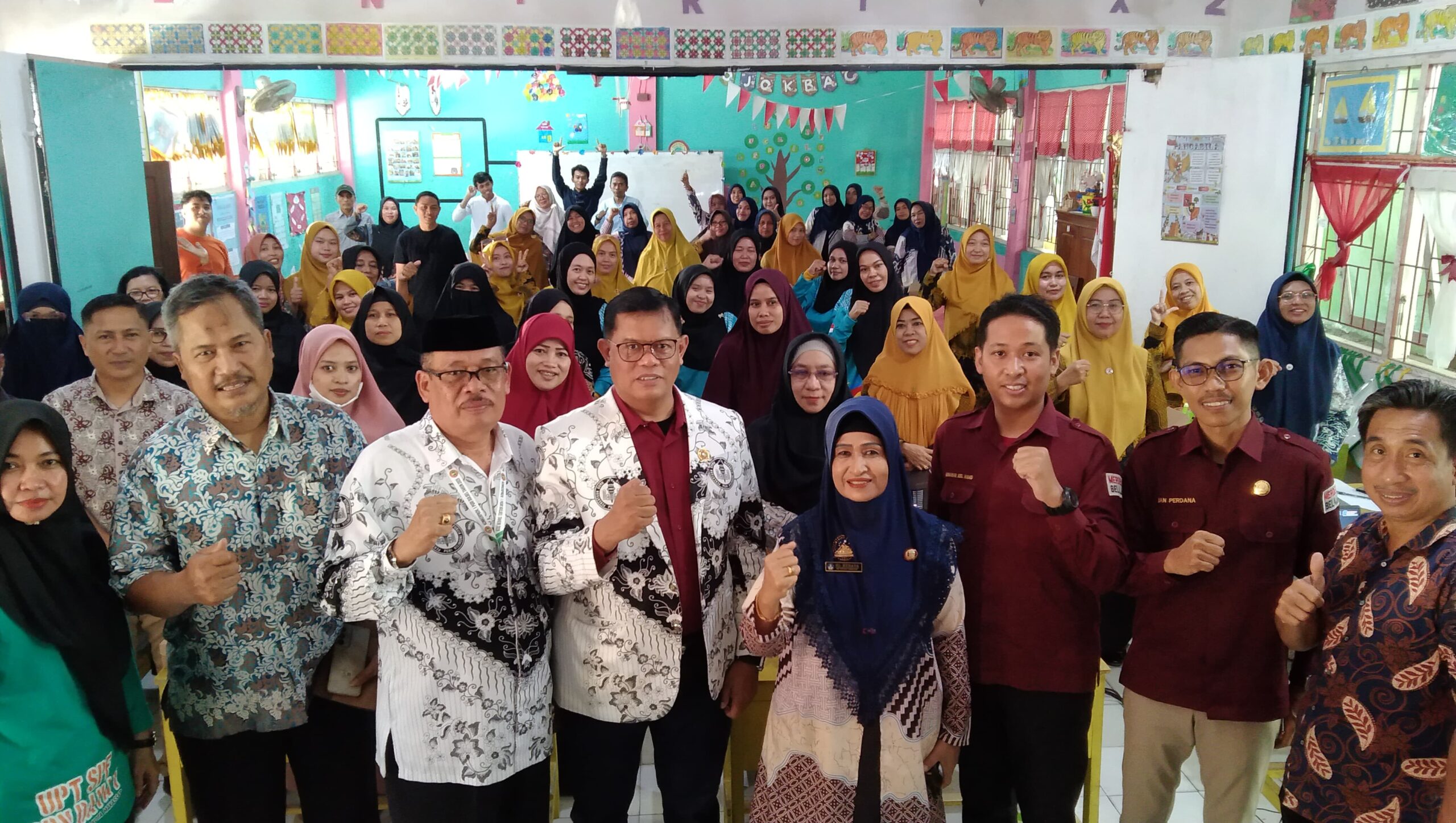 Pembelajaran Mendalam: PGRI Makassar Dorong Guru Jadi Role Model