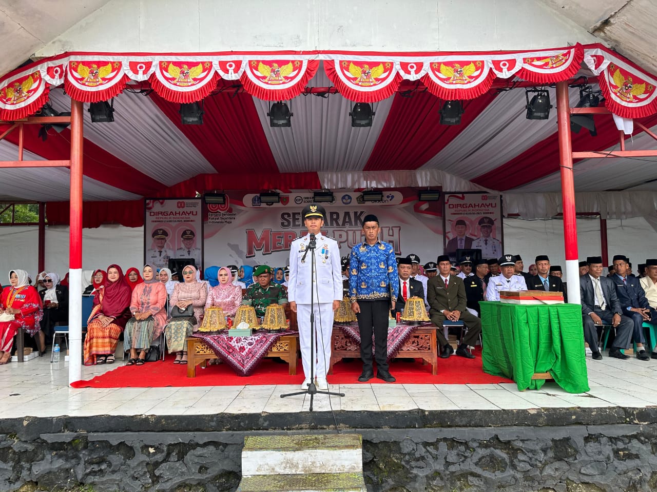 Upacara HUT Kemerdekaan Ke-80 RI Tingkat Kecamatan Barebbo Berlangsung Khidmat
