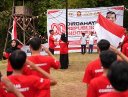 AAS Community Gelar Upacara Dirgahayu RI ke-80 di Kebun Raya Pucak Maros