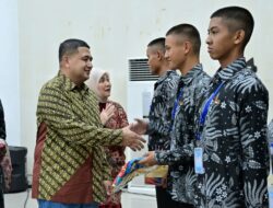 Munafri–Aliyah Jamu dan Apresiasi Paskibraka Makassar 2025