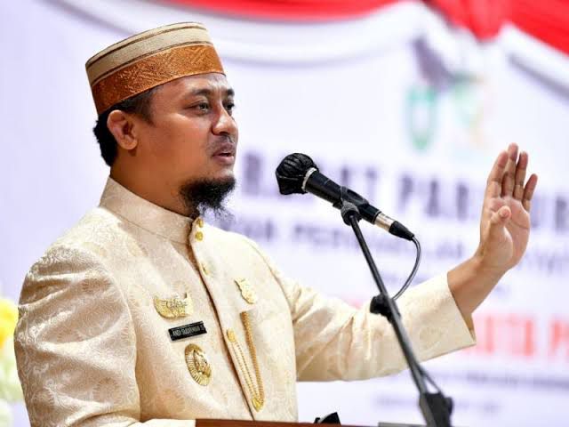 Gubernur Sulsel Perintahkan Penundaan Kenaikan Pajak Daerah, Minta Kajian Ulang demi Rakyat