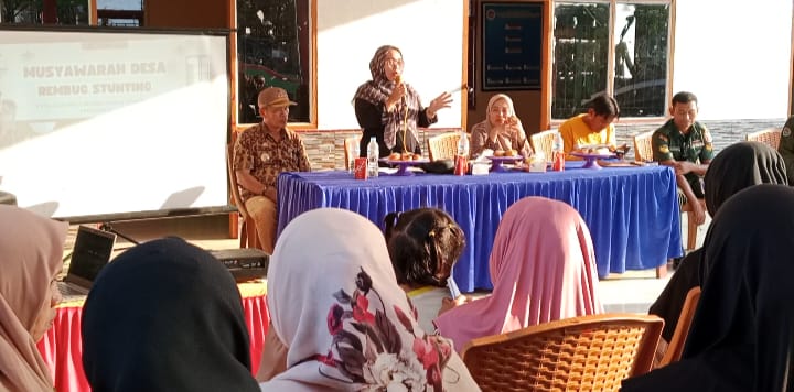 Musyawarah Desa Rembuk Stunting, Kades Paitana Darmiati HL: Apresiasi Penurunan Angka Stunting