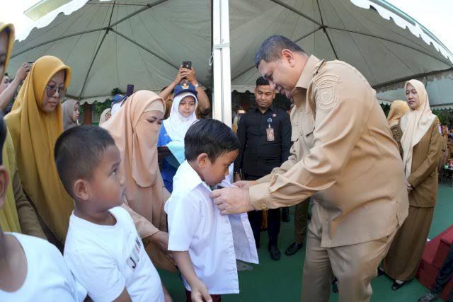 Seragam Gratis Program Mulia Untuk Masyarakat Kota Makassar. KNPI  : Tidak Ada Indikasi Tindak Pindana Korupsi