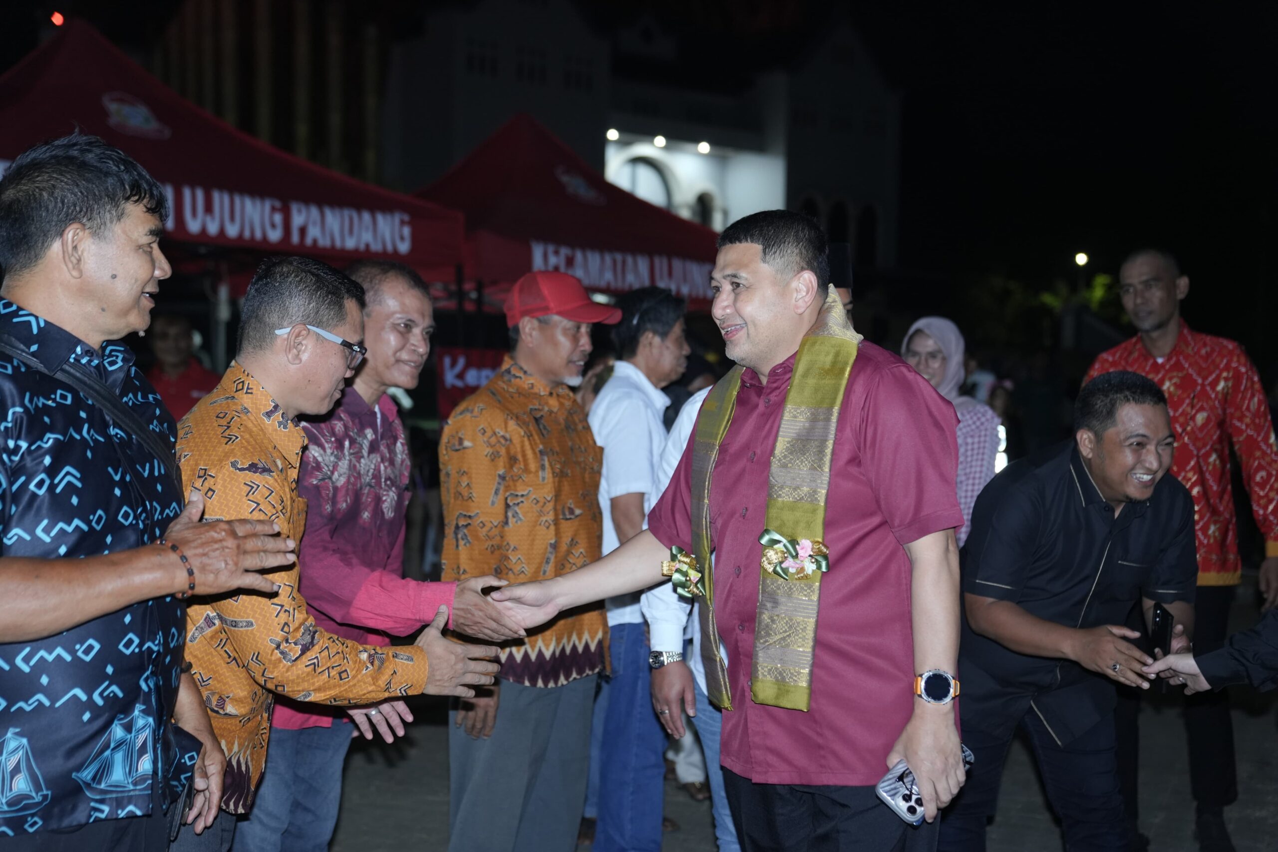 Wali Kota Munafri Ajak Warga dan Pemerintah Kecamatan Ujung Pandang Jaga Citra Makassar