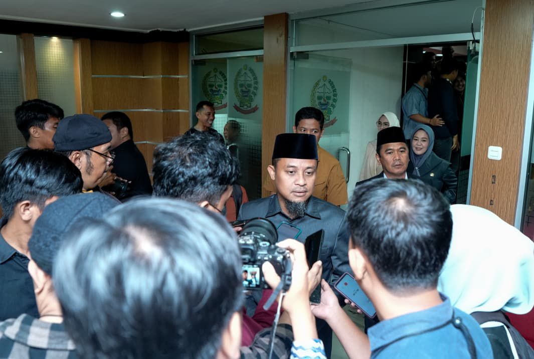 Gubernur Sulsel Desak PT Vale Bertanggung Jawab atas Kebocoran Pipa yang Ancam Lingkungan dan Sawah Warga