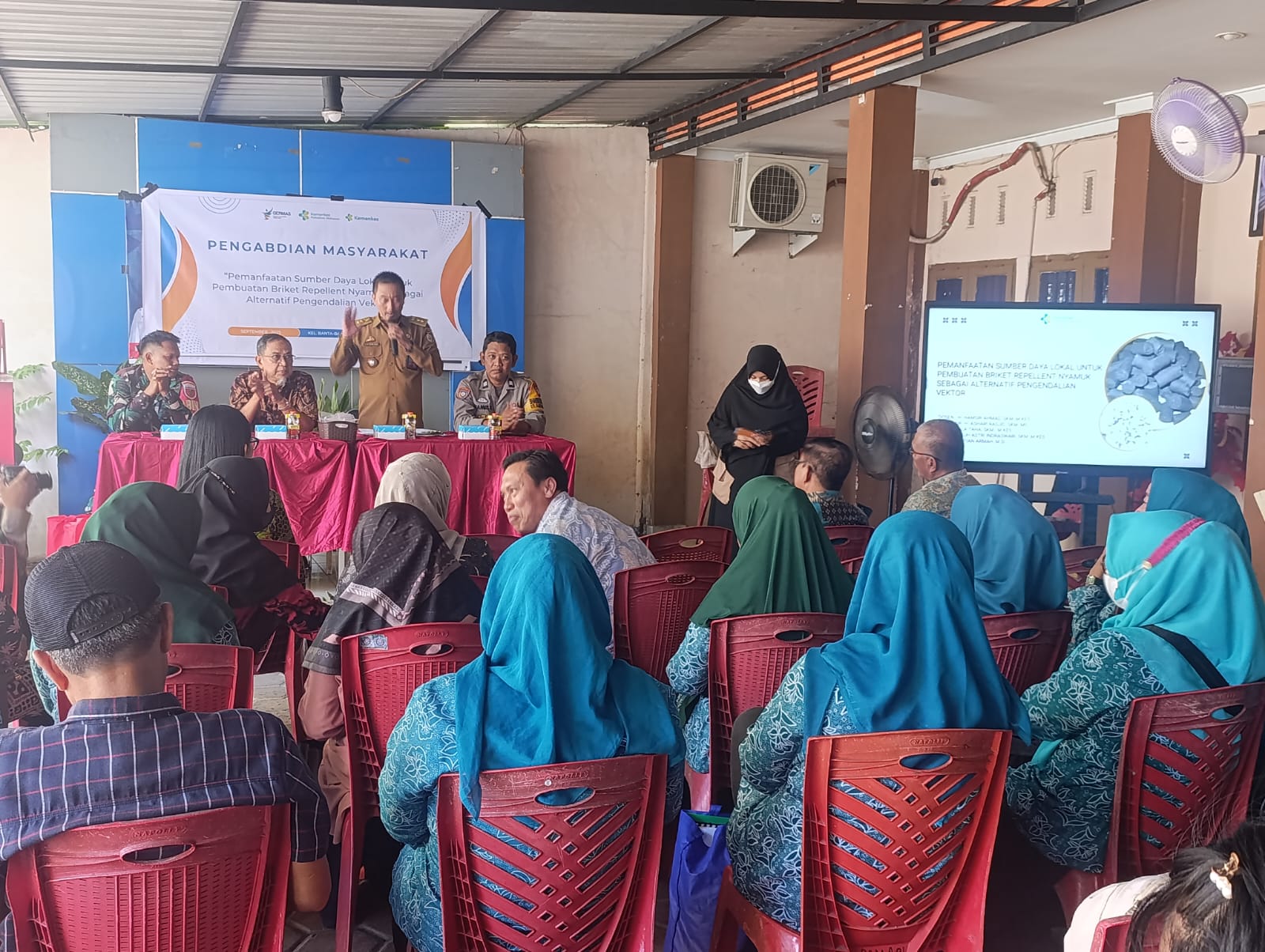 Pengabdian Masyarakat Poltekes: Solusi Kesehatan dan Lingkungan untuk Warga Rappocini