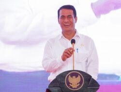 Mentan Amran Pimpin Transformasi Pertanian, Produksi Beras Nasional Tembus 33,19 Juta Ton