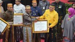 Pemkot Makassar Borong Tiga Penghargaan di Hari Jadi Sulsel ke-356