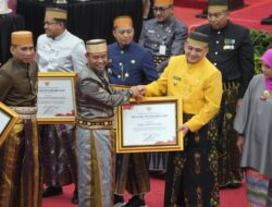 Pemkot Makassar Borong Tiga Penghargaan di Hari Jadi Sulsel ke-356