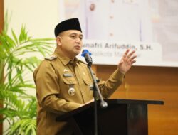 Pemkot Makassar Tambah Jaminan Hari Tua untuk Imam Masjid