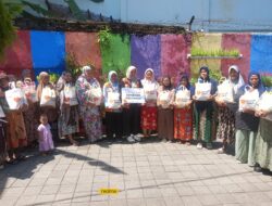 Salurkan Puluhan Paket Sembako, KPM Tamalanrea: Terima Kasih Rumah Zakat!