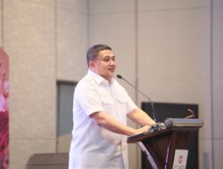 Munafri – Aliyah Motivasi Keluarga Dharma Wanita, Bangun Kepercayaan