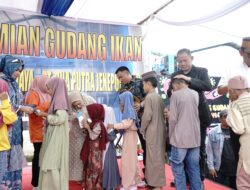 Peresmian Gedung Ikan di Jeneponto , Ratusan Anak Pesantren Terima Santunan