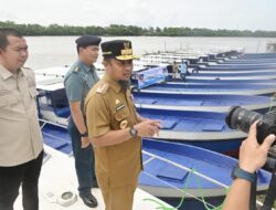 Pemprov Sulsel Salurkan 20 Kapal 5 GT untuk Nelayan Perkuat Sektor Ikan