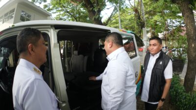 Wali Kota Makassar Resmikan Armada Operasional TRC