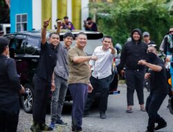 AKBP Harry Azhar Dilepas dengan Haru, Masyarakat Sinjai Antar hingga Perbatasan