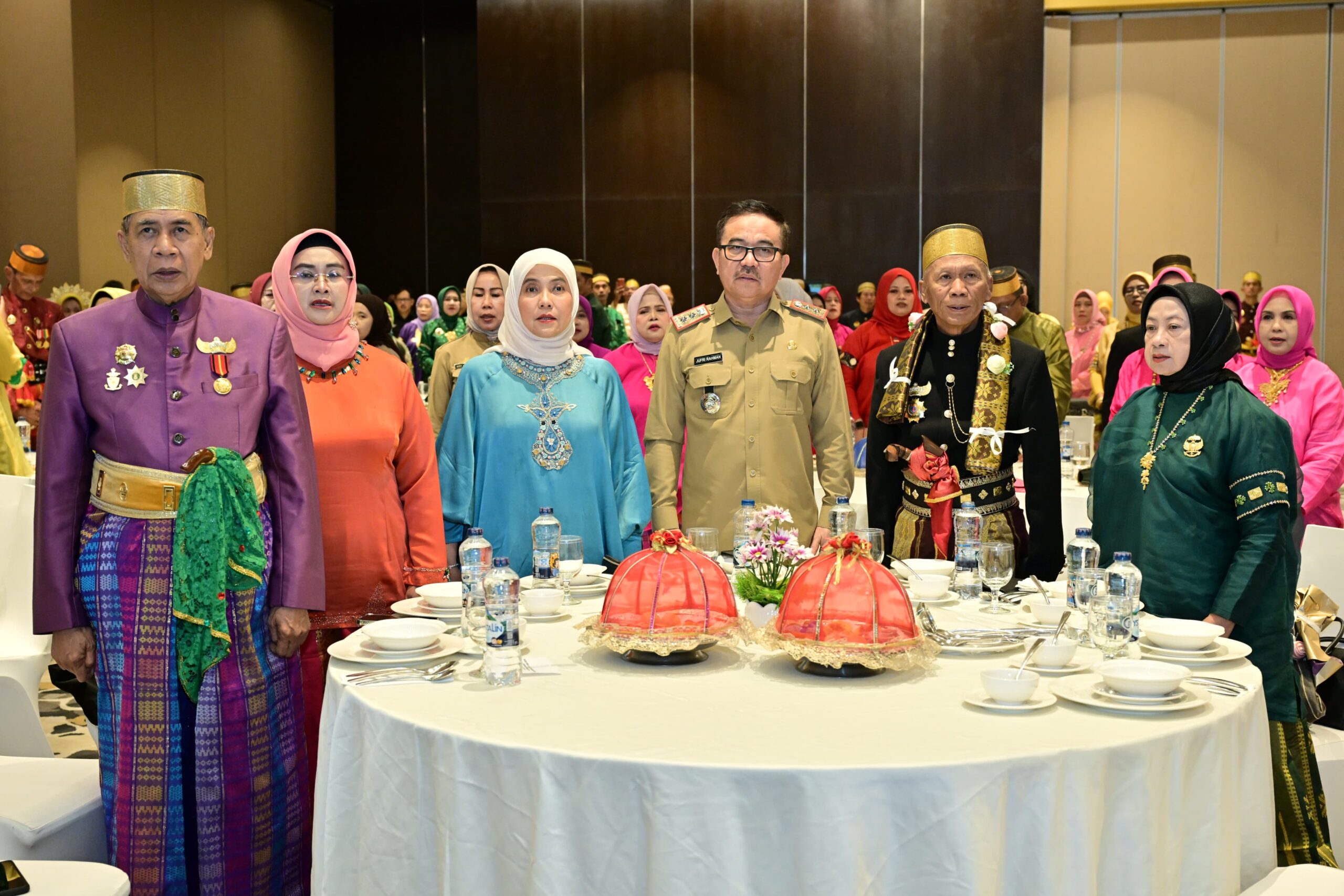 Wakil Wali Kota Makassar Hadiri Pengukuhan Pengurus Pusat Wija We Ummung