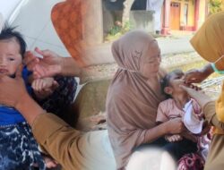Lindungi Bayi dan Balita, Puskesmas Sinoa Gelar Imunisasi dan Vitamin A di Bonto Majannang
