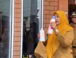 Solusi Sehat dari Rumah Tangga, Edukasi Sabun Cair di Posyandu Srikandi